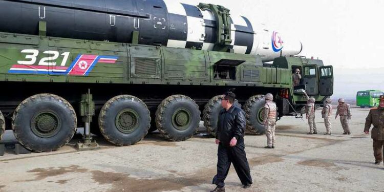 رسميًا.. كوريا الشمالية تعلن أنها دولة نووية وتُجيز تنفيذ ضربات وقائية