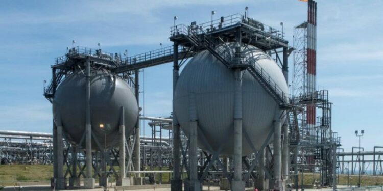 حقق الإتحاد الأوروبي الكميات المستهدفة لمخزون الغاز الطبيعي لفصل الشتاء المقبل قبل الموعد المحدد، رغم تخفيض روسيا لكميات الغاز التي تضخها إلى أوروبا