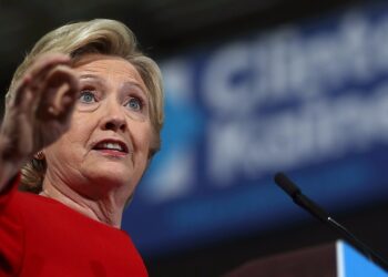 هيلاري كلينتون تحسم مشوارها نحو رئاسة أمريكا