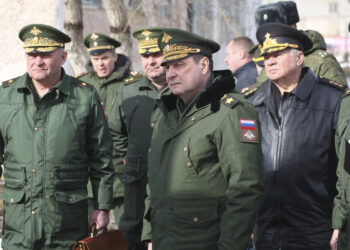 بشكل مفاجئ.. إقالة نائب وزير الدفاع الروسي