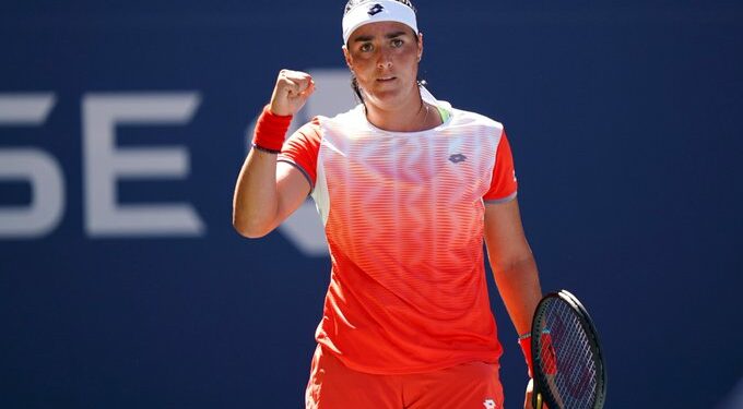 التونسية أنس_جابر تصبح أول لاعبة عربية وإفريقية تبلغ نصف نهائي بطولة أميركا المفتوحة للتنس