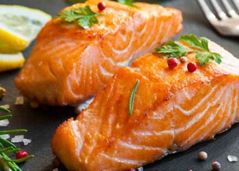 تعرف على الفوائد المذهلة لسمك السلمون