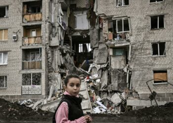 الرئاسة الأوكرانية تشير إلى “معارك كثيفة في معظم” أرجاء منطقة خيرسون