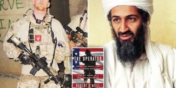 كان يضع يده على كتف زوجته أمل ويستعد.. قاتل بن لادن يتحدث عن لحظة إطلاقه النار على زعيم “القاعدة”