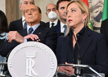 ميلوني تستعد لتشكيل الحكومة الجديدة في إيطاليا بعد لقاء الرئيس ماتاريلا