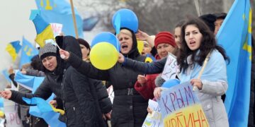 نصيحة لسكان كييف بالمُغادرة بسبب “الطاقة” والروس يُسيطرون على 70 بالمئة من خيرسون رغم رفع العلم الأوكراني فيها وبوتين يُعاقب بسجن المُسيئين للإسلام في الإعلام !