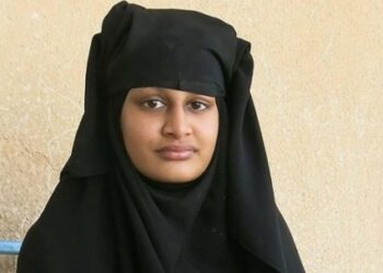 القضاء البريطاني ينظر في قضية تجريد “عروس تنظيم الدولة الإسلامية” من الجنسية ومصدر يفيد أن بيغوم تم تحضيرها عبر الإنترنت وهي طفلة ، ونقلها جاسوس يعمل لحساب الإستخبارات الكندية بسوريا …!!!