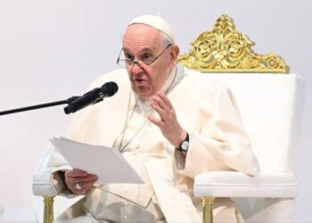 البابا فرنسيس يترأس قداساً حاشداً في البحرين عشية إختتام زيارته