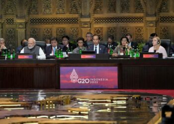 «العشرين» تدعو إلى إنهاء الصراعات وتجنب انقسام العالم