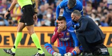 بعد مشكلته مع شاكيرا.. بيكيه يعلن اعتزال كرة القدم