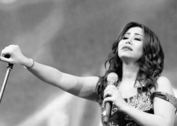 القلق هو المُسيطر.. هذا ما نقله أديب عن شيرين بعد خروجها من المستشفى