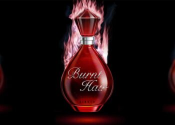 «الشعر المحروق».. عطر إيلون ماسك الجديدأغنى رجل في العالم غيّر معلوماته التعريفية على «تويتر» واصفاً نفسه بـ«بائع عطور»