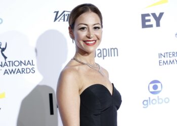 النيابة المصرية تأمر بإخلاء سبيل الممثلة منة شلبي بضمان مالي خمسين ألف جنيه