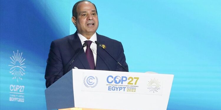 السيسي خلال إفتتاح قمة المناخ يدعو لتنفيذ الإلتزامات ووقف حرب أوكرانيا ويحذر من معاناة الملايين.. غوتيريش: على البشرية الإختيار بين التضامن في مجال المناخ والانتحار الجماعي