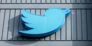 تويتر سيقسم فئات المستخدمين بعلامات ذهبية ورمادية وزرقاء