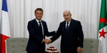 فرنسا ترفع القيود على التأشيرات الممنوحة للجزائريين وعودة العلاقات القنصلية العادية إلى ما كان عليه الوضع قبل جائحة فيروس كورونا