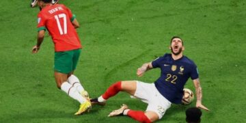 خبير تحكيمي يفجر مفاجأة مدوية بعد لقاء المغرب وفرنسا