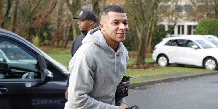 مفاجأة من مبابي عودته للتدريبات بعد خسارة كأس العالم