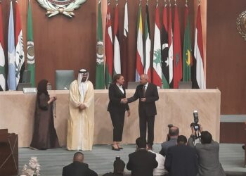 سعاد عبد الرحيم تفوز بجائزة أفضل رئيس بلدية في المنطقة العربية