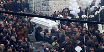 “الكفرون” تودع وديع جورج وسوف إلى مثواه الأخير