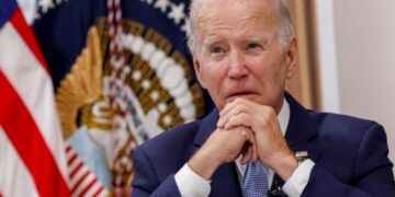 «الوثائق السرية» تلقي بظلالها على ترشيح بايدن لولاية رئاسية جديدة