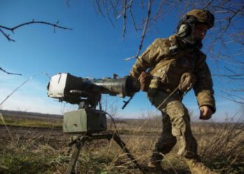 موسكو تقول إنّ استخدام جنودها هواتفهم النقالة في ماكيفكا هو “السبب الرئيس” لإستهدافهم وإرتفاع حصيلة القتلى إلى 89 قتيلاً