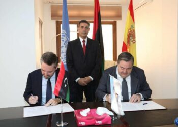 حفتر يبحث مع مسؤولين أمريكيين التنسيق الأمني وتوحيد الجيش