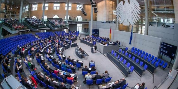 تصنيف جرائم «داعش» الإرهابي ضد الإيزيديين بالإبادة جماعية في ألمانيا