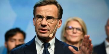 السويد تعبّر عن “تعاطفها” مع المسلمين غداة حرق القرآن أثناء تظاهرة في ستوكهولم وتصفه بـ”عمل غير محترم للغاية”