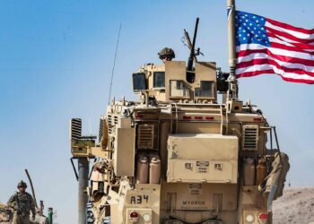 مصادر سورية: القوات الأمريكية تسرق 60 شاحنة وصهريجاً من القمح والنفط السوري …!!!