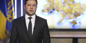 التعليق الأول لزيلينسكي بعد تحطم مروحية وزير الداخلية الأوكراني