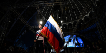 الرئيس الأوكراني: عودة الروس للمنافسات الرياضية تشير إلى أن الإرهاب مقبول