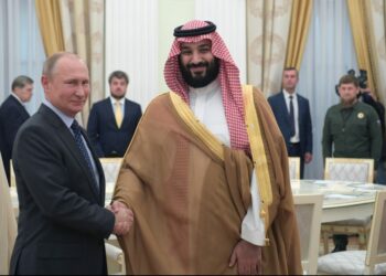 في إستطلاع رأي روسي نشرته “روسيا اليوم”: بوتين يفوز بلقب” الشخصية السياسية العالمية الأكثر تأثيرا” والأمير بن سلمان يفوز بلقب “القائد العربي الأكثر تأثيرا “عام 2022