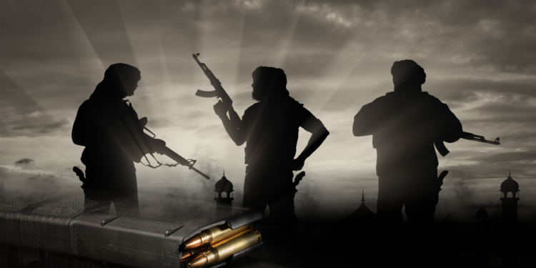 دراسة لـ «تريندز» تدرس مدى التماهي بين إيديولوجيا والسلاح لدى الجماعات الإسلاموية
