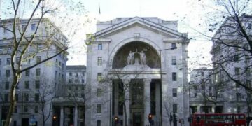 من “هنا لندن” إلى الإعلام الرقميإذاعة بي بي سي نيوز عربي توقف بثها على الأثير وتحول بعض برامجها إلى المنصات الرقمية