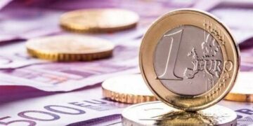 كرواتيا تنضم للإتحاد الأوروبي وتعتمد اليورو