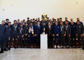 أرض سكنية وجوازات دبلوماسية.. العراق يكرم «أسود_الرافدين»