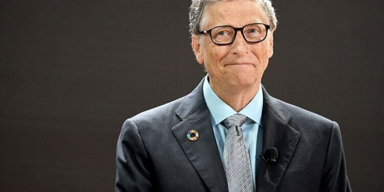 بيل جيتس يخطط لإنتاج لقاحين للإيدز والملاريا.. ويتحدث عن الزواج