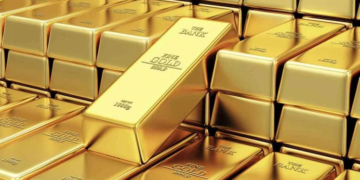 الذهب يهبط لأدنى مستوى له منذ أربعة أسابيع مع إتجاه الدولار نحو الإرتفاع