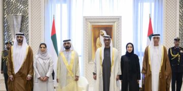 الإمارات .. رئيس الدولة ونائبه يشهدان أداء وزراء جدد بالحكومة اليمين القانونية