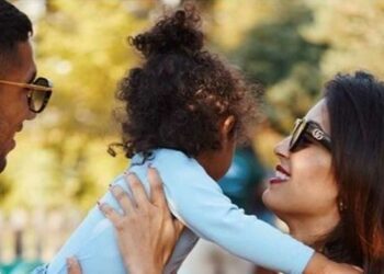 هبة عبوك زوجة حكيمي تفاجأه بإجراءات الخلع بسبب تورطه في قضية إغتصاب …!!!