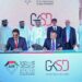 رجل الأعمال كمال الغريبي رئيس شركة GKSD الدولية القابضة للإستثمار يوقع إتفاقية مع الجامعة الأمريكية بدبي