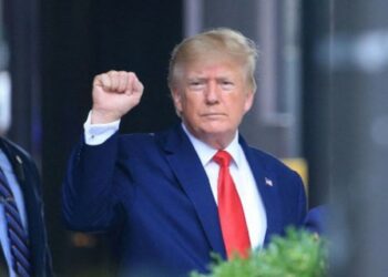 لأول مرة في التاريخ… رئيس سابق للولايات المتحدة قد يواجه تهمة إرتكاب جريمة