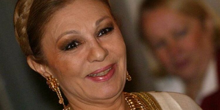 زوجة شاه إيران الراحل فرح ديبا تعتزم إطلاق مؤسسة ثقافية في البرتغال