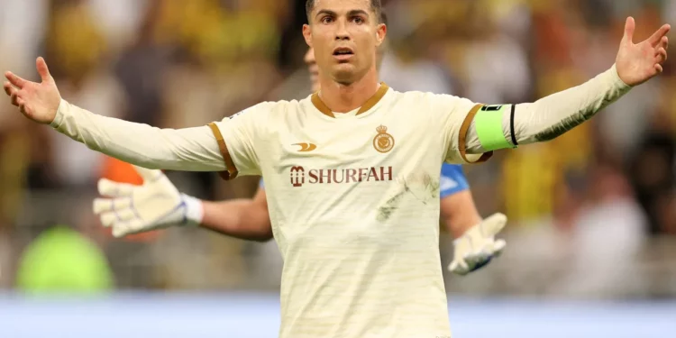 رونالدو يواجه عقوبة الطرد من الدوري السعودي!
