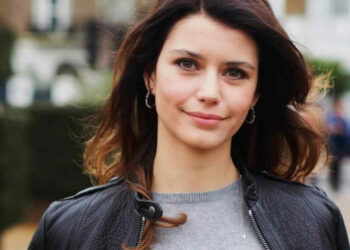 قرار إعتزال نجمة “العشق الممنوع” أثار جدلا لدى جمهورها بتركيا