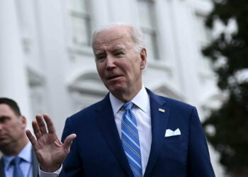 مجلة أمريكية تكشف عن وضع بايدن المحرج في الإنتخابات الرئاسية المقبلة