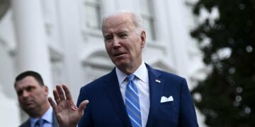 مجلة أمريكية تكشف عن وضع بايدن المحرج في الإنتخابات الرئاسية المقبلة