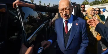 بعد إعتقال الغنوشي.. الأمن التونسي يغلق كل مقرات حركة النهضة