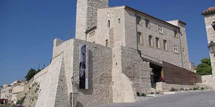 متحف بيكاسو بفرنسا يحي ذكرى وفاته الخمسين